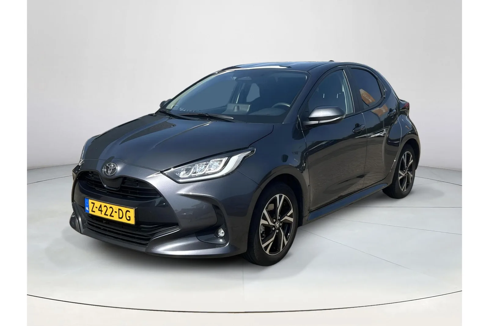 Toyota Yaris (2024) — foto 1