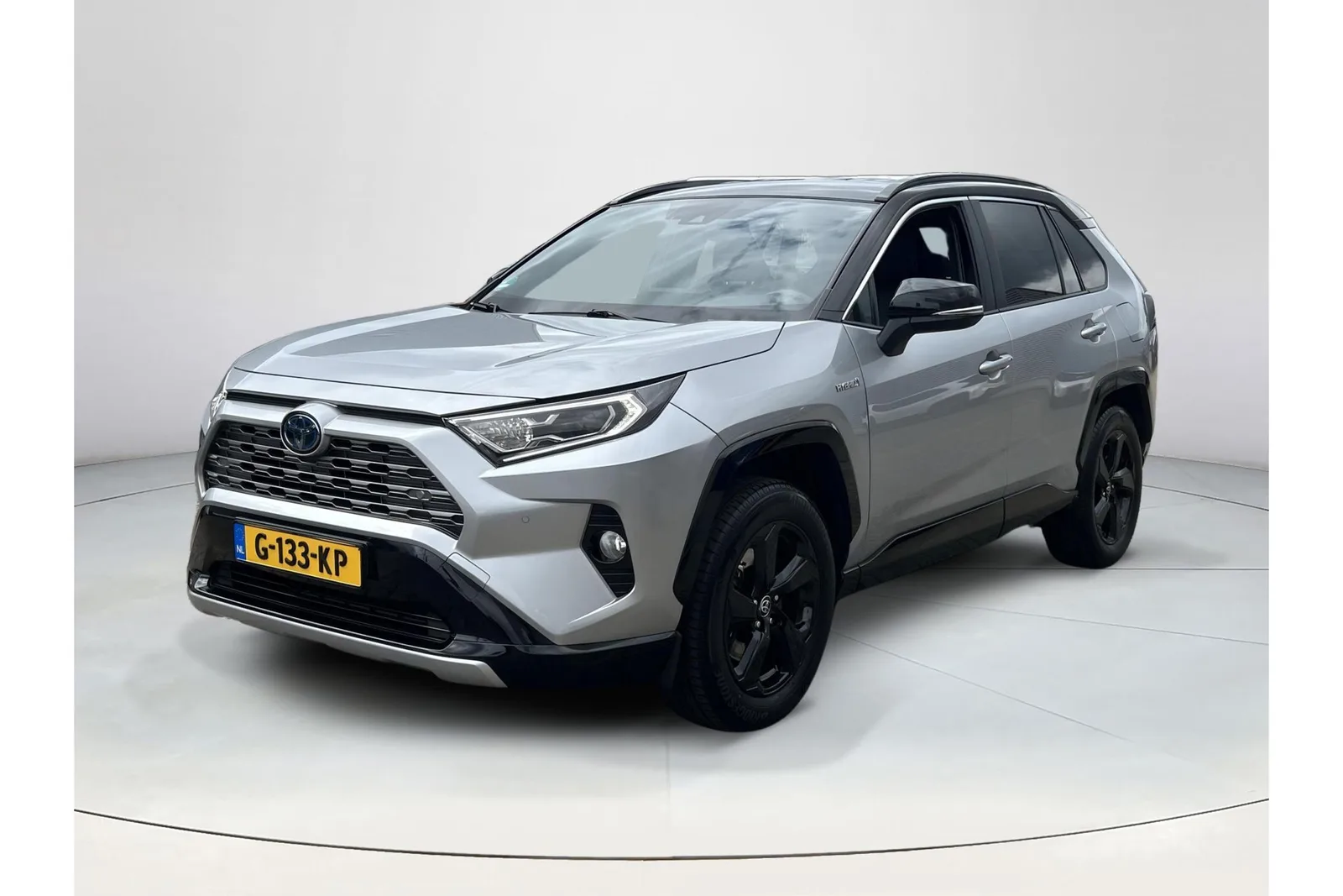 Toyota RAV4 (2020) — foto 1