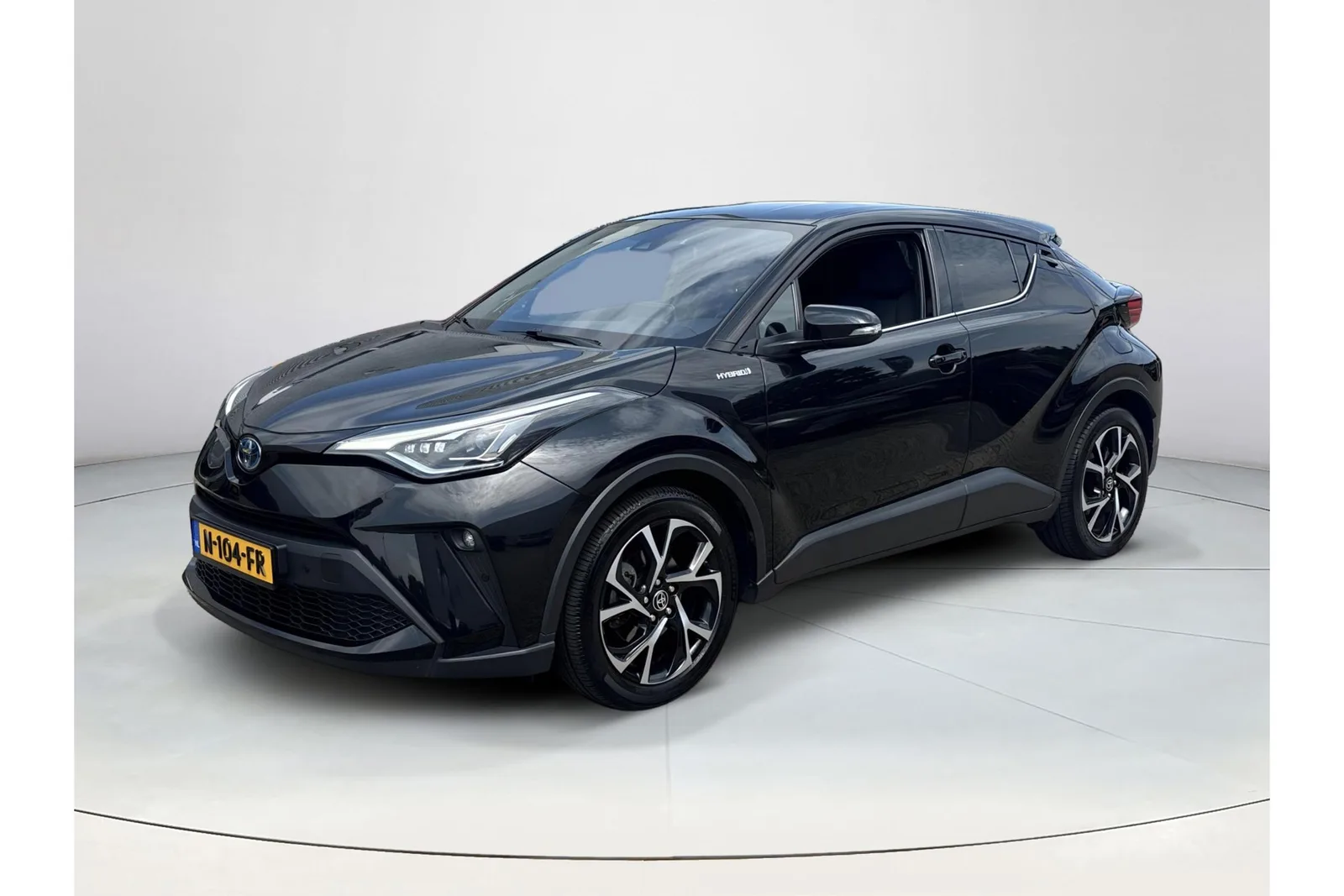 Toyota C-HR (2021) — foto 1