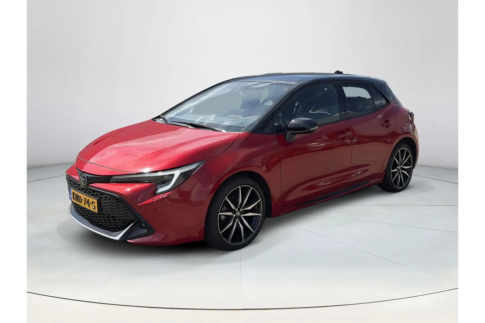 Toyota Corolla (2023) — foto 1