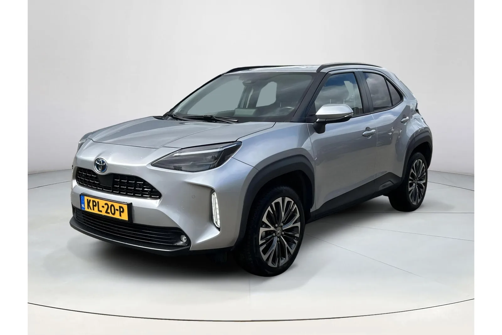 Toyota Yaris Cross (2023) — foto 1