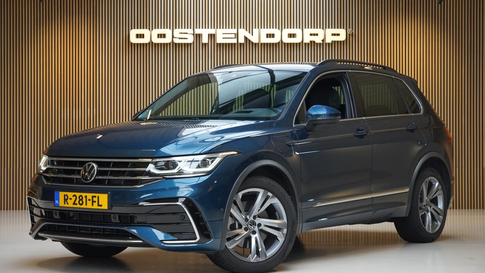 Volkswagen Tiguan (2021) — foto 1