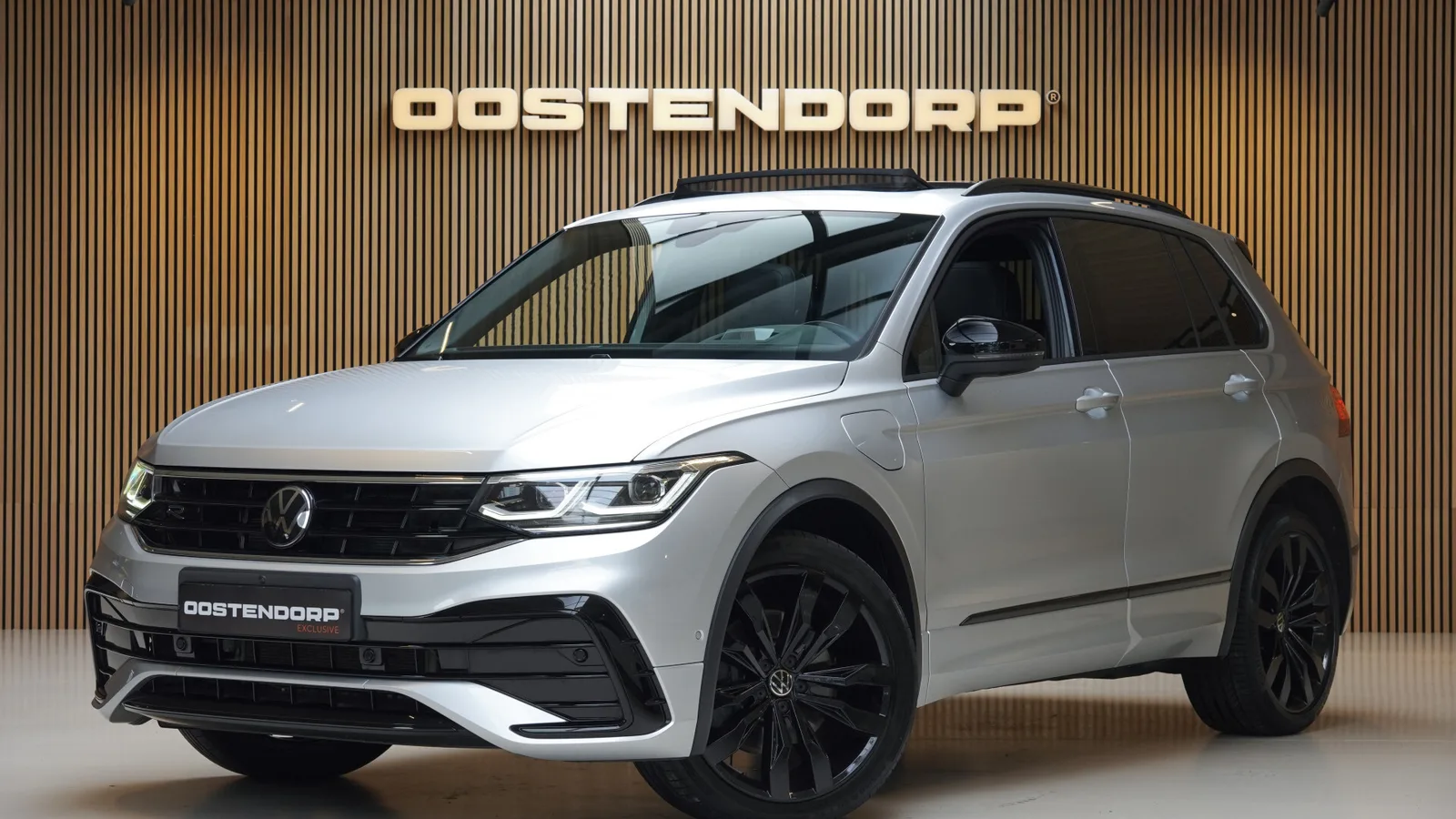 Volkswagen Tiguan (2023) — foto 1
