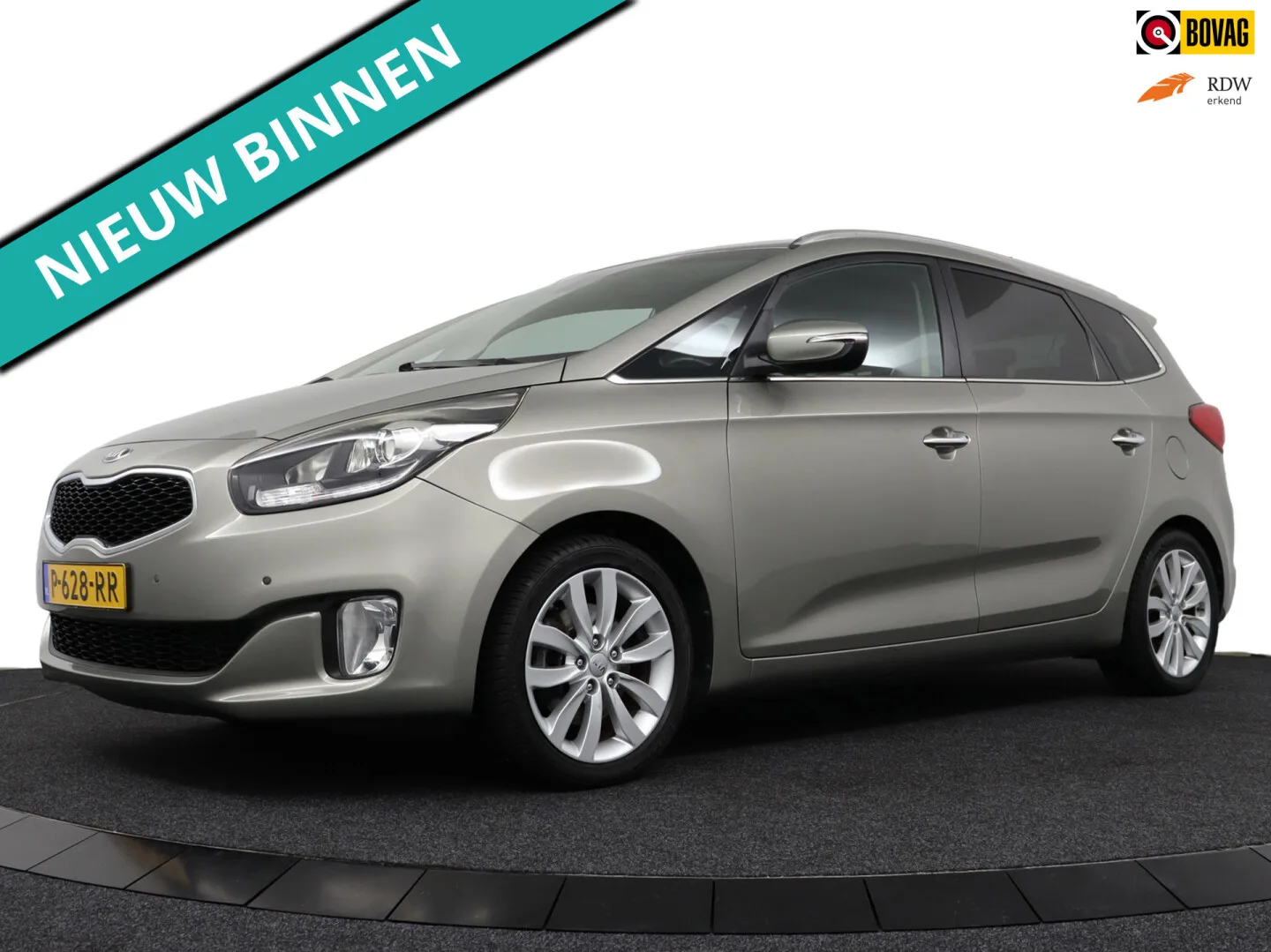 Kia Carens (2016) — foto 1