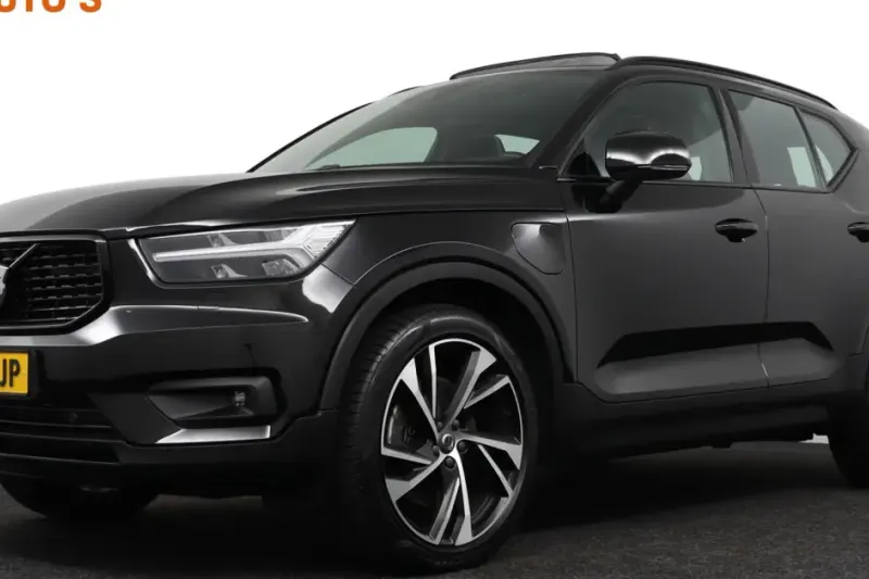 Volvo XC40 (2021)