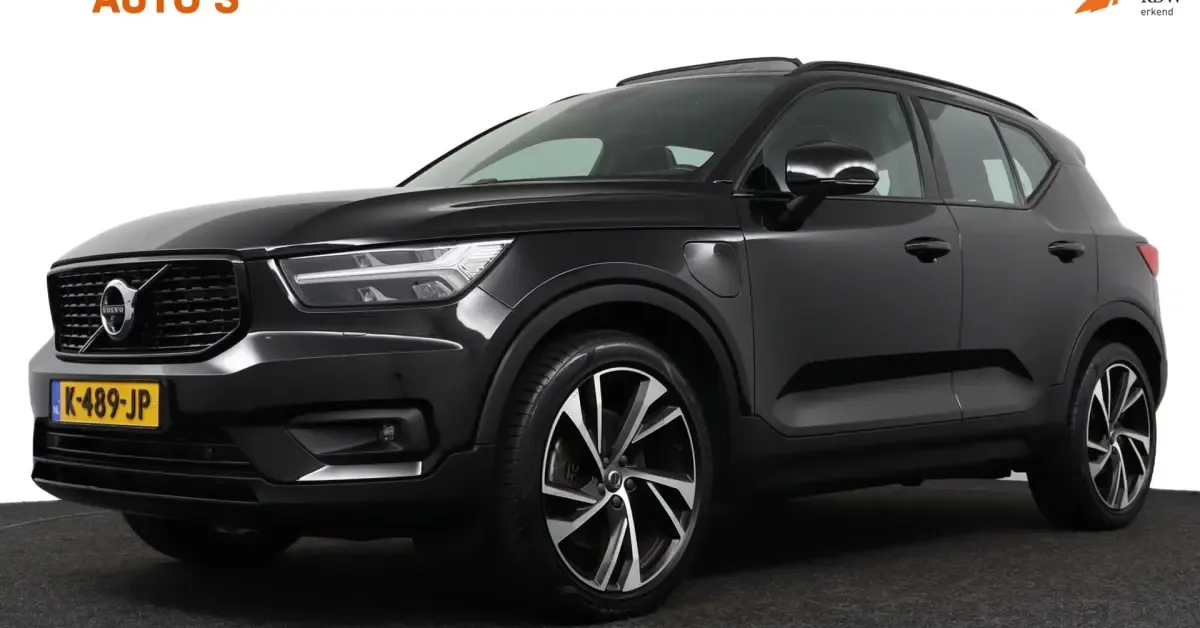 Volvo XC40 (2021) — foto 1