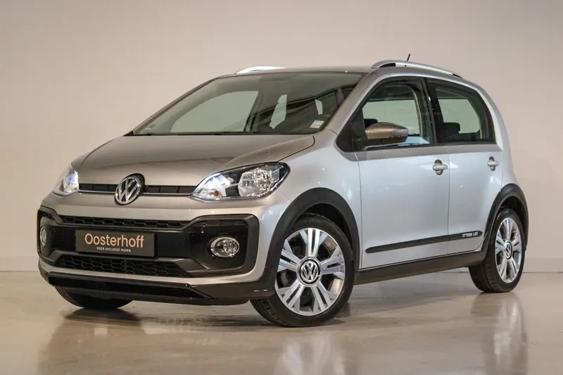 Volkswagen Up! (2017)