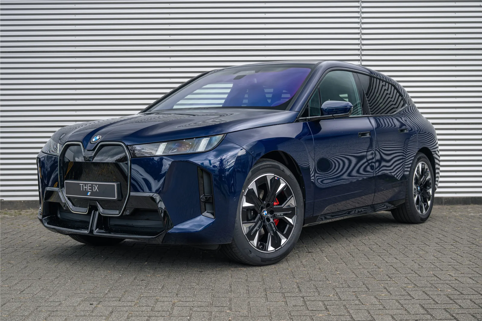 BMW iX (2026) — foto 1