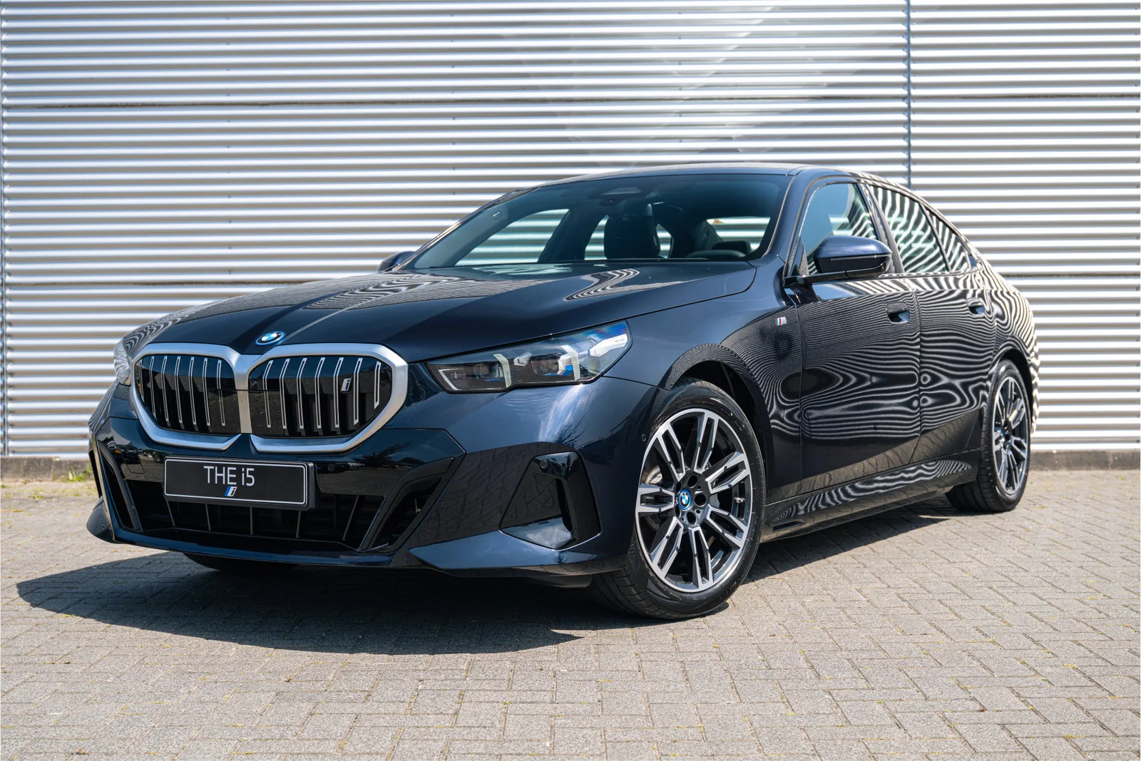 BMW i5 (2026) — foto 1