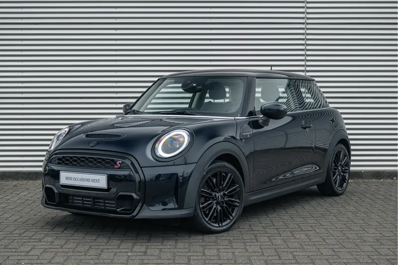 MINI Cooper (2022)