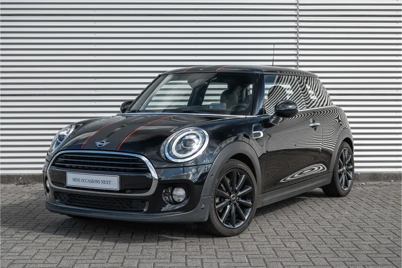 MINI Hatchback (2019)