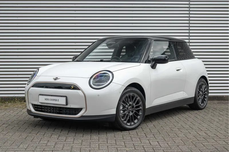MINI Hatchback (2026)
