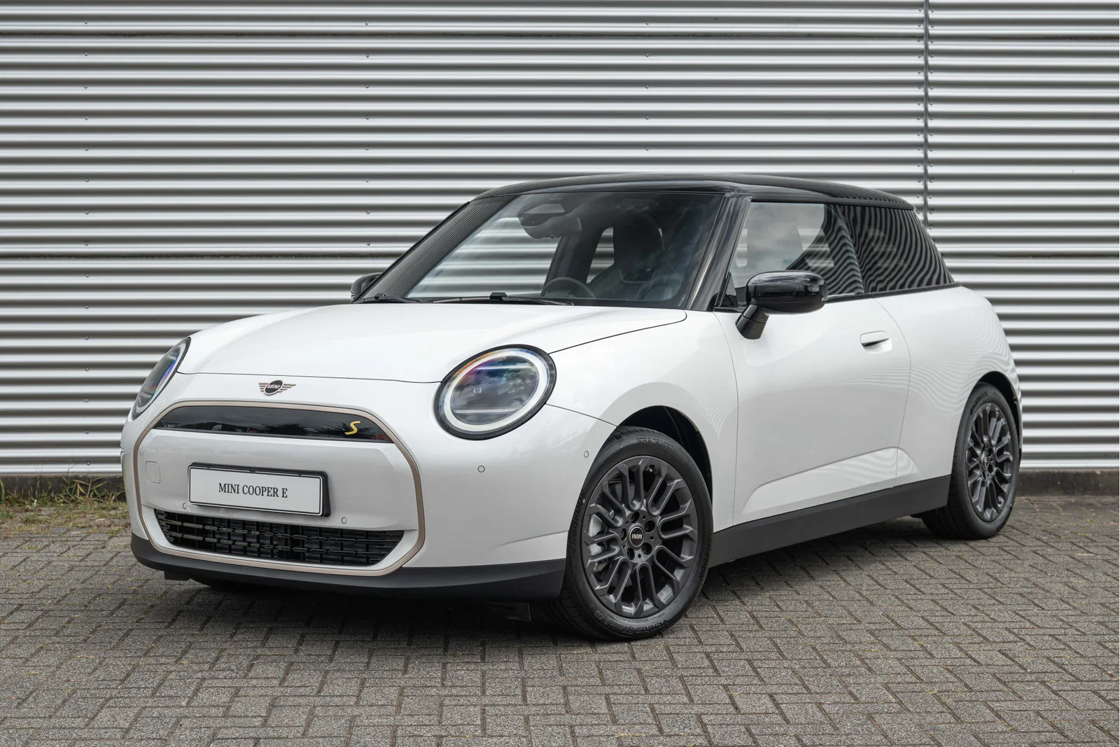 MINI Hatchback (2026) — foto 1
