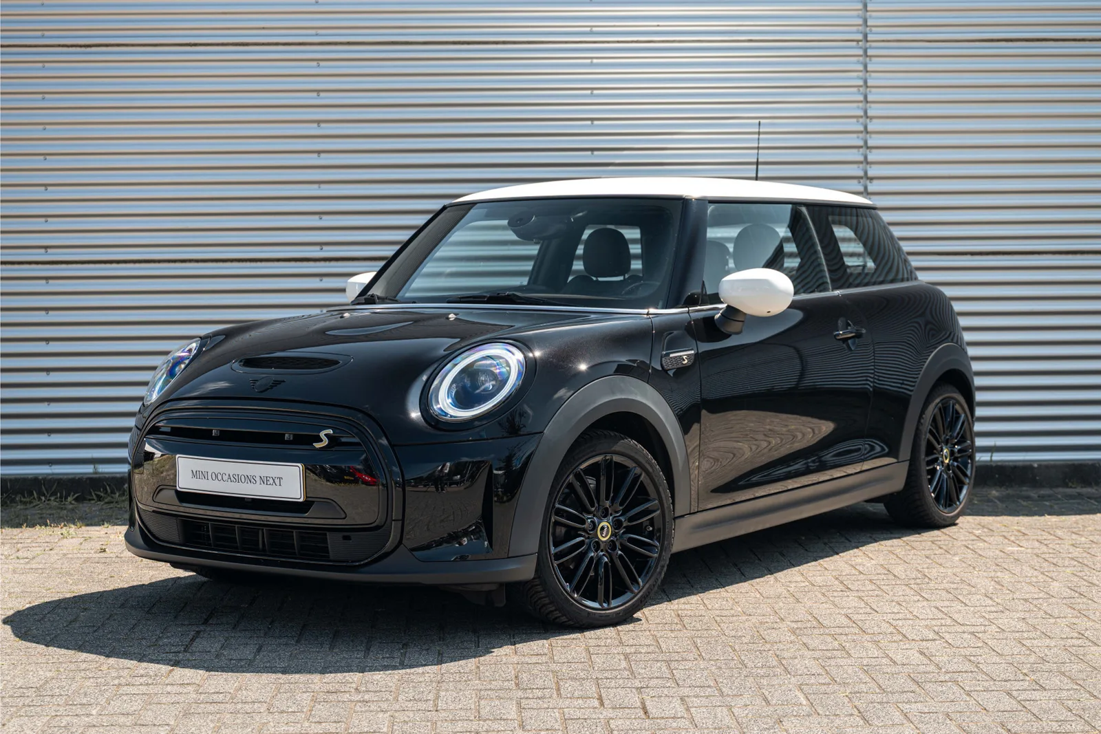 MINI Electric (2021) — foto 1