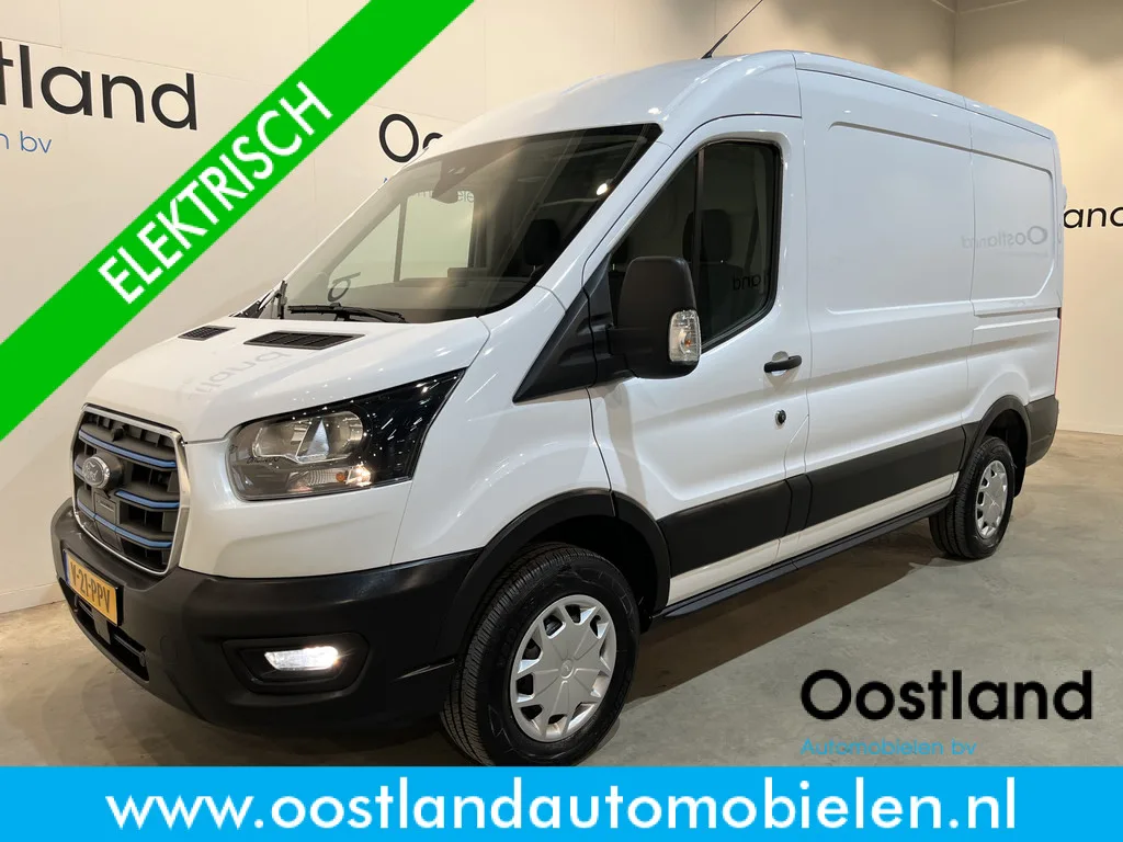 Ford E-Transit (2023) — foto 1