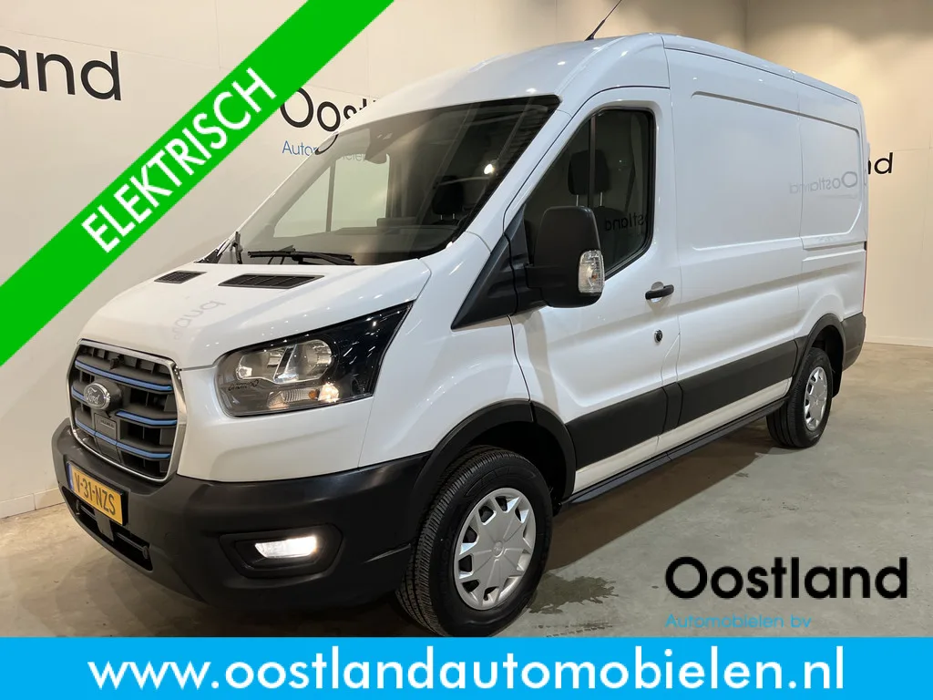 Ford E-Transit (2023) — foto 1