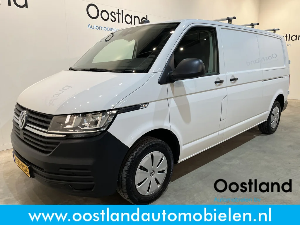 Volkswagen Transporter (2023) — foto 1