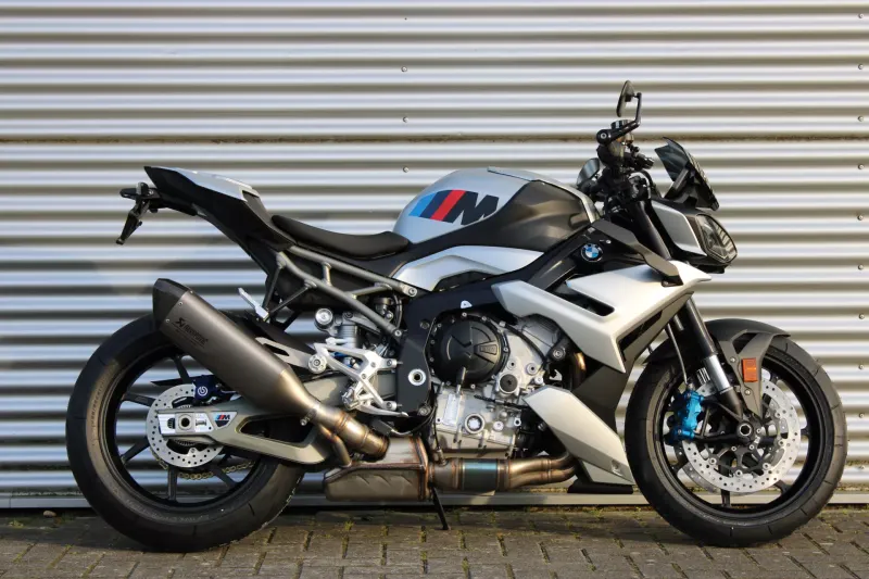 BMW M 1000 R (2026)