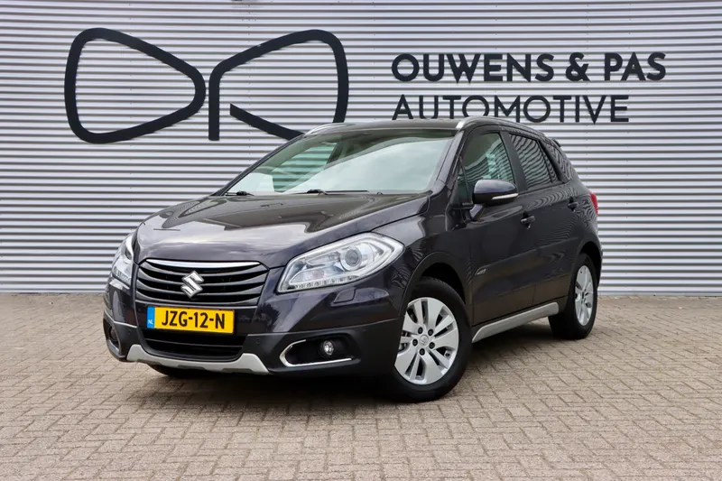 Suzuki S-Cross (2014)