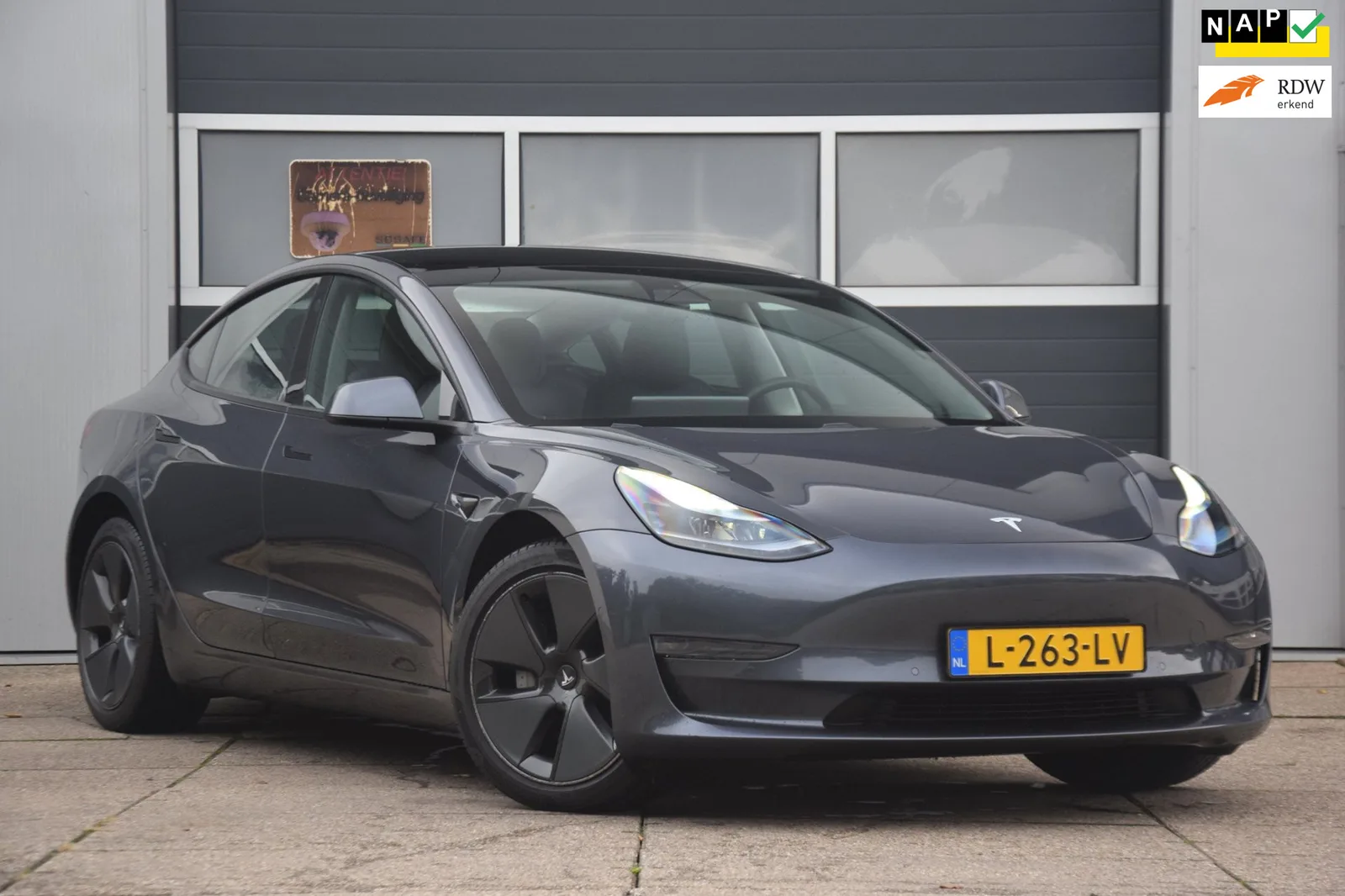 Tesla Model 3 (2021) — foto 1