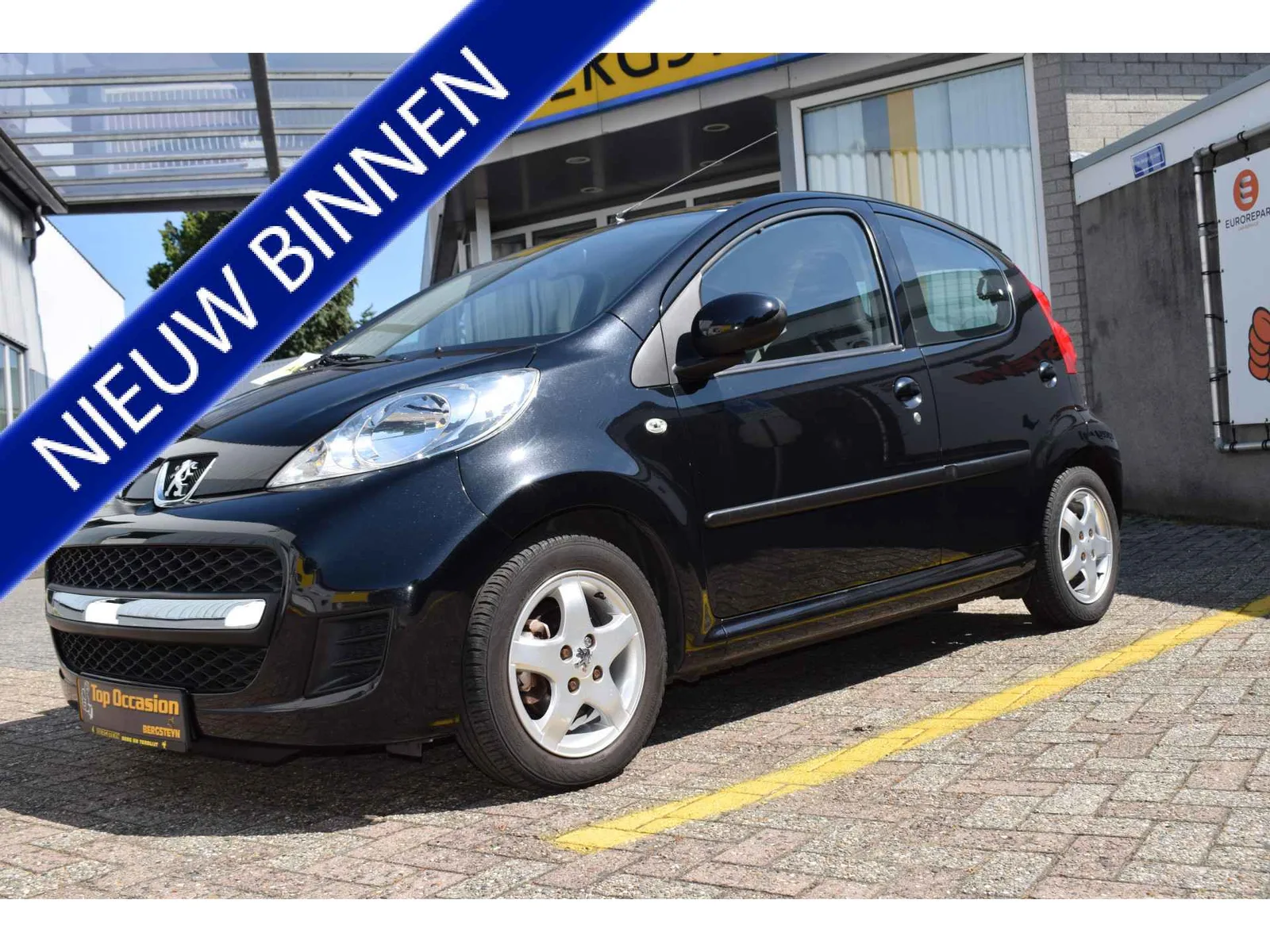 Peugeot 107 (2009) — foto 1