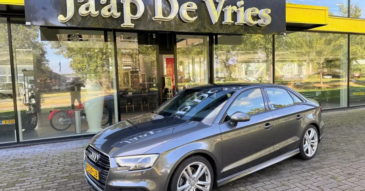 Audi A3 (2020) — foto 1