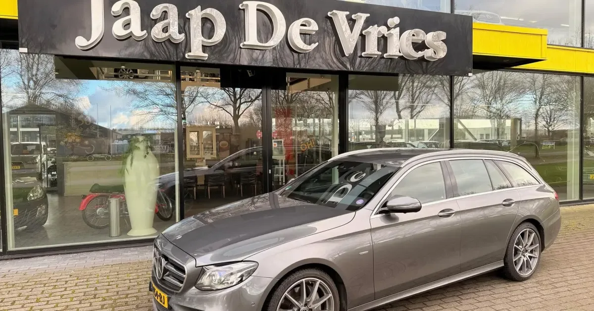Mercedes-Benz E-Klasse (2020) — foto 1