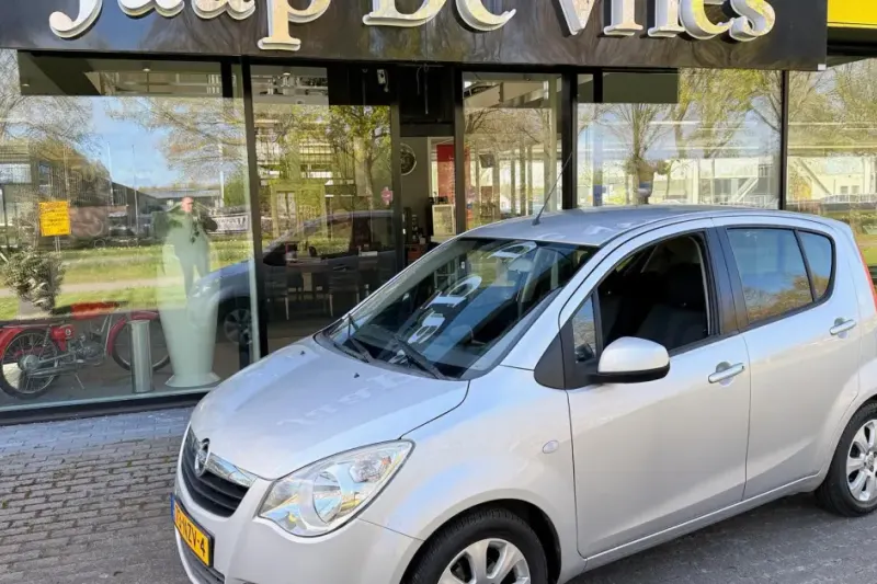 Opel Agila (2010)