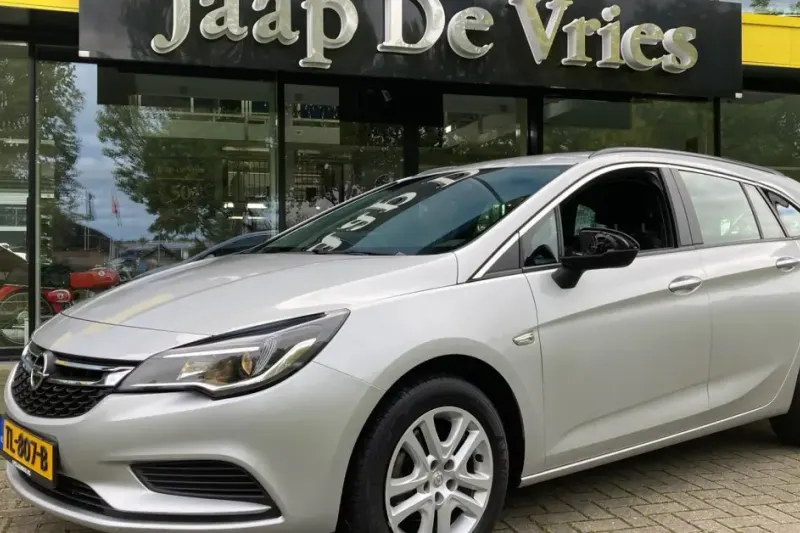 Opel Astra (2018)