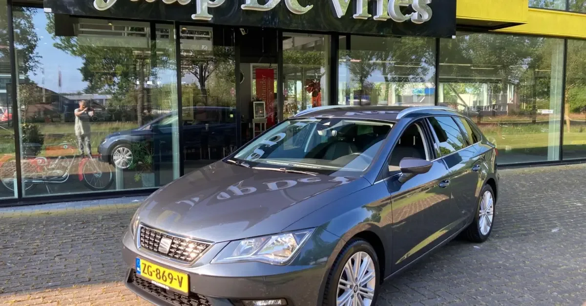 SEAT Leon (2019) — foto 1