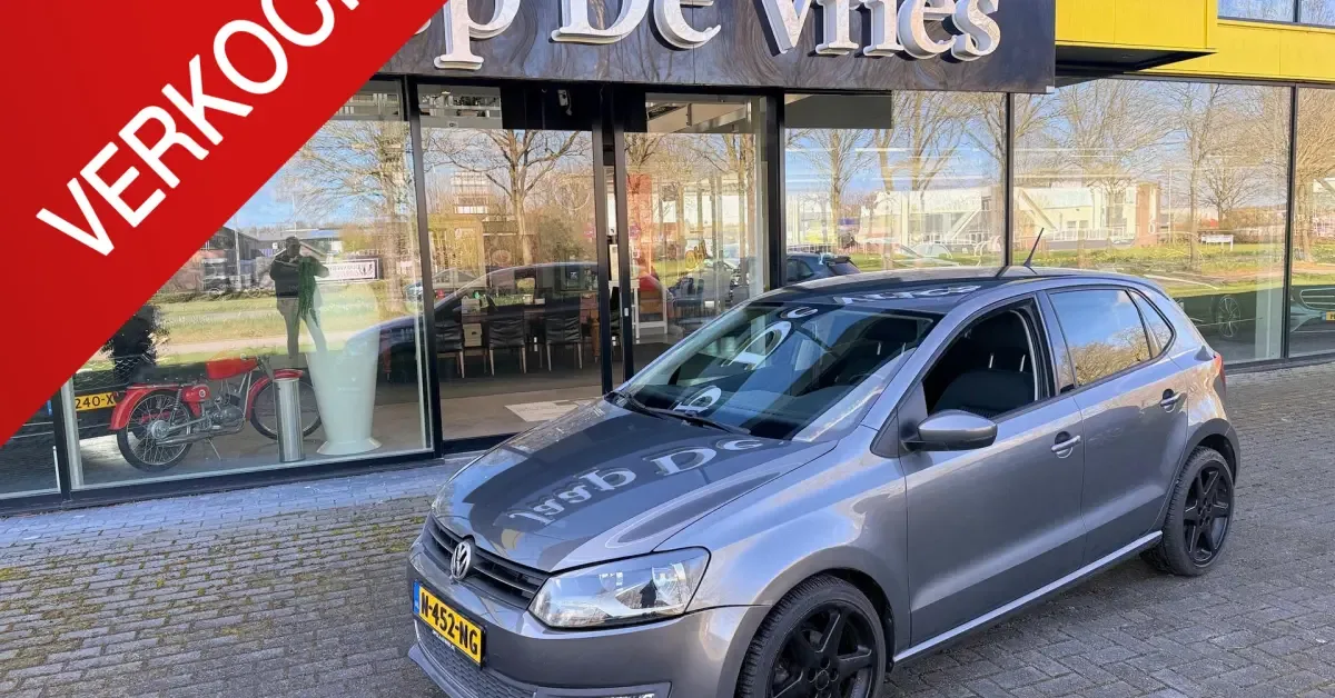 Volkswagen Polo (2011) — foto 1
