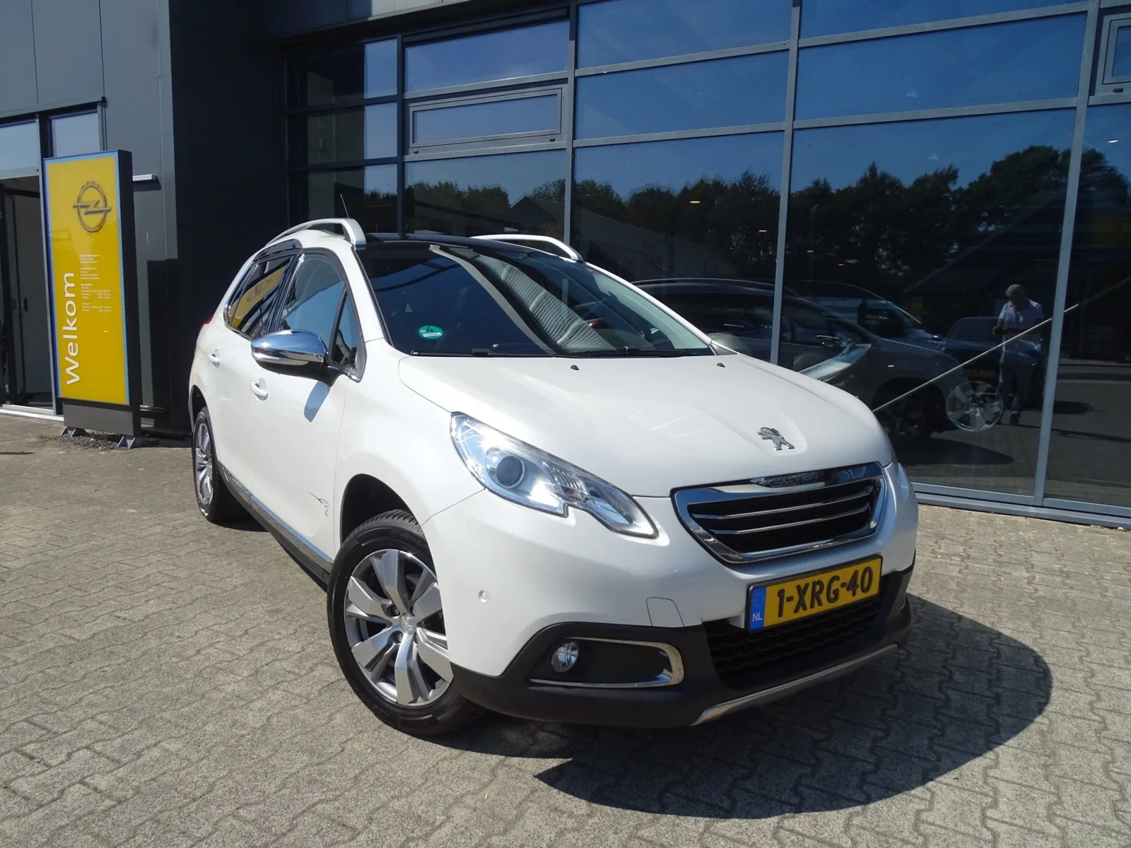 Peugeot 2008 (2014) — foto 1