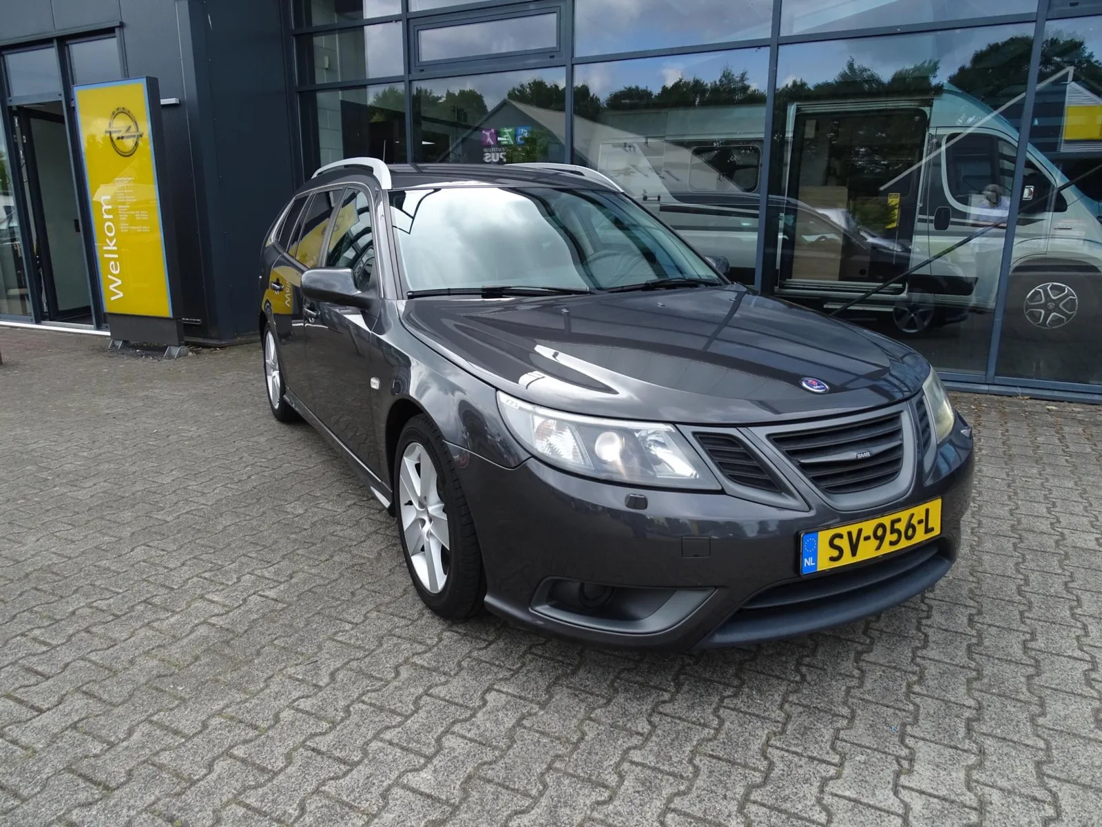 Saab 9-3 (2010) — foto 1