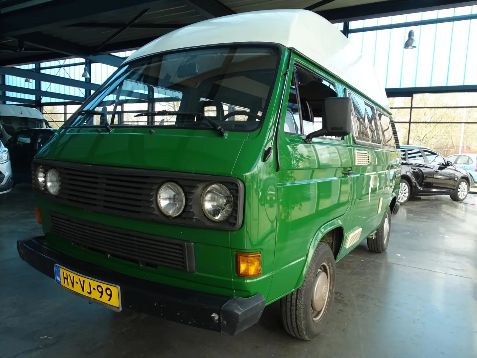 Volkswagen Transporter (1990) — foto 1