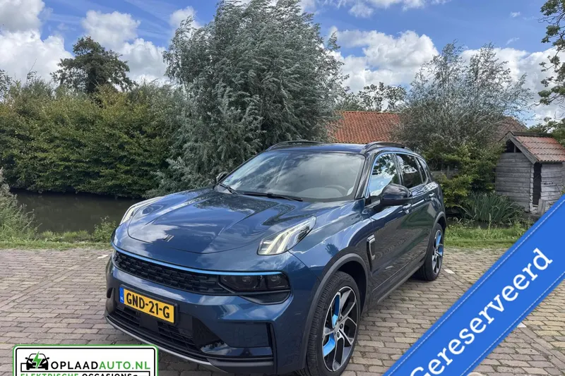 Lynk & Co 01 (2021)