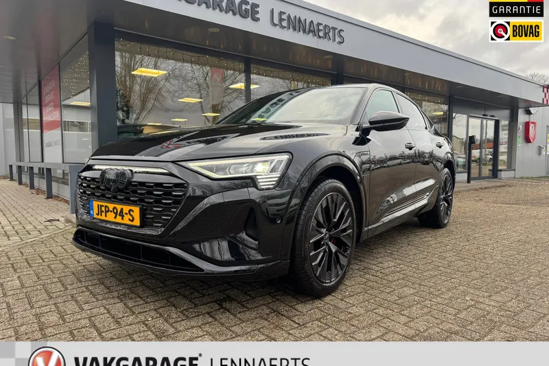Audi Q8 (2023)