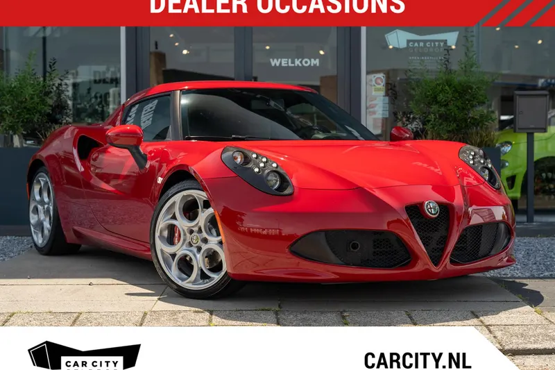 Alfa Romeo 4C (2017)