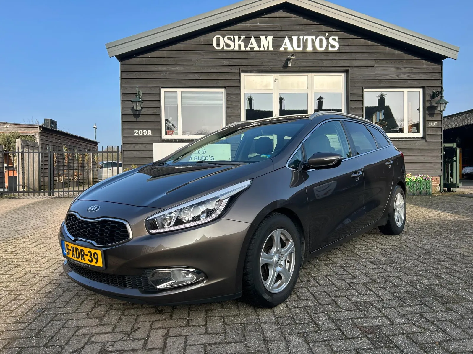 Kia Cee'd (2014) — foto 1