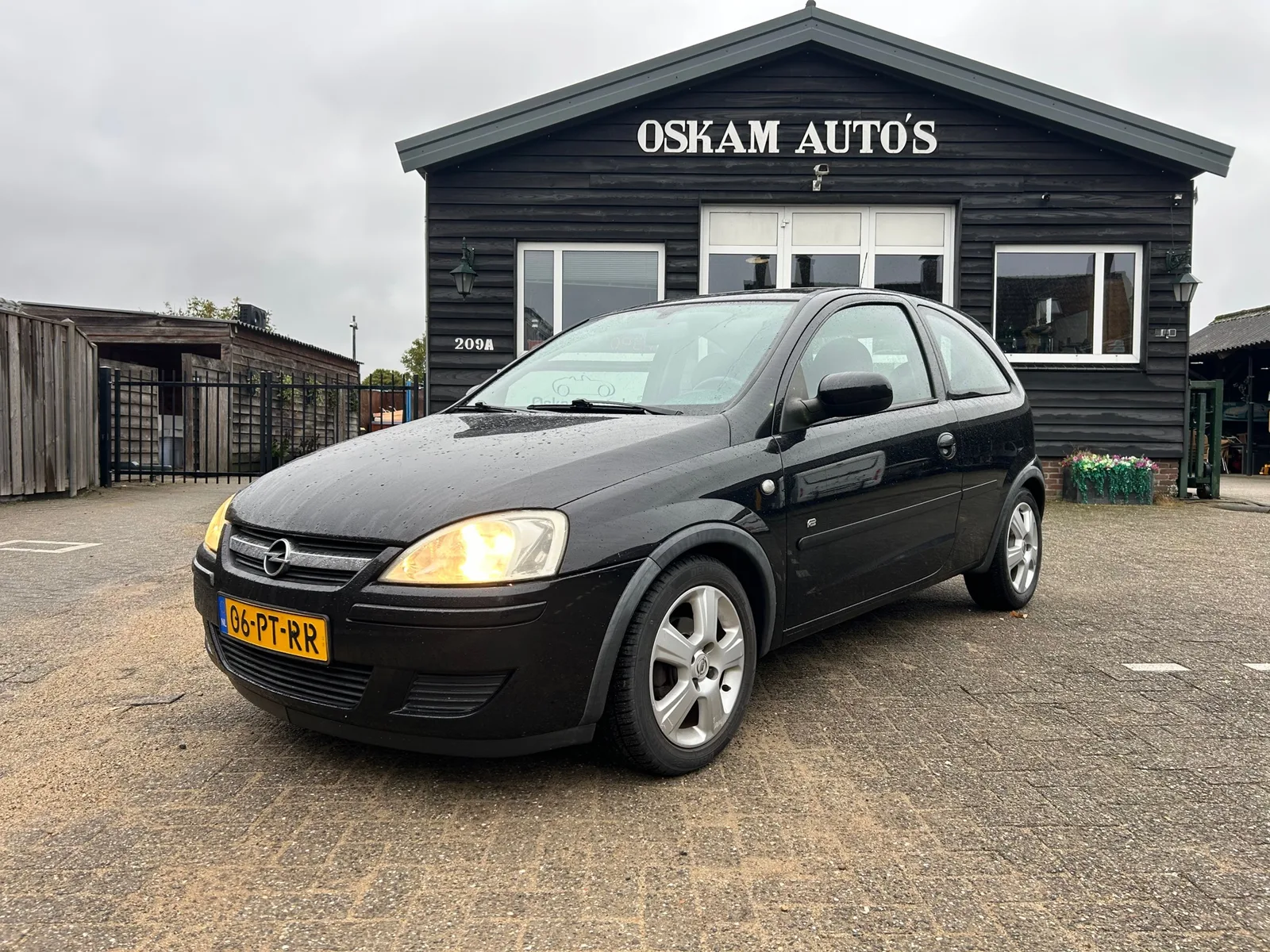 Opel Corsa (2004) — foto 1