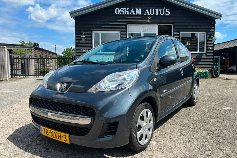 Peugeot 107 (2010)