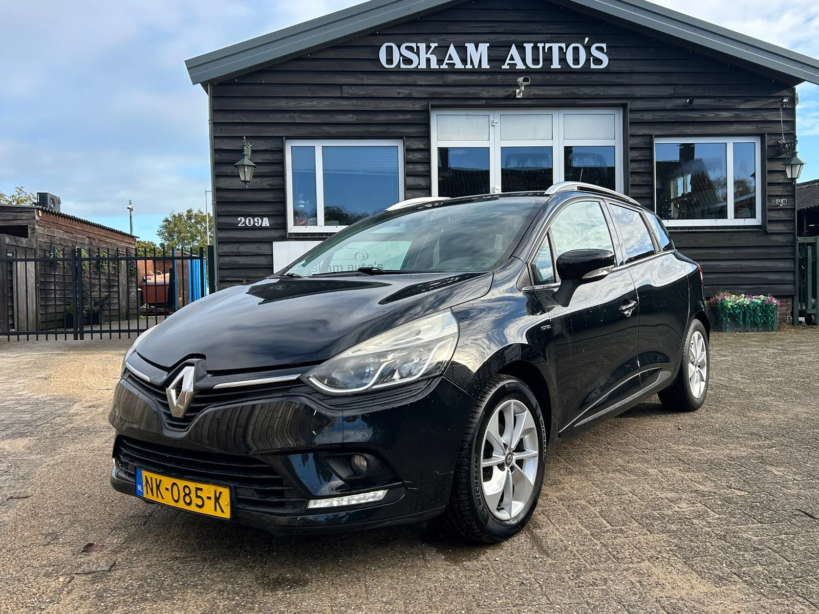 Renault Clio (2017) — foto 1