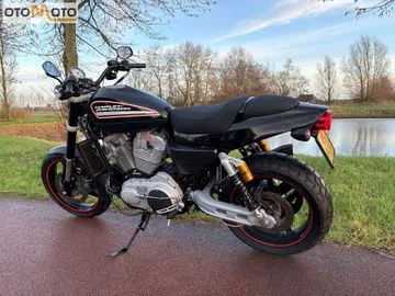 HARLEY-DAVIDSON SPORTSTER (2011) — foto 1