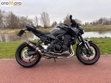 Kawasaki Z900 (2023) — foto 1