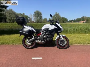 Kawasaki Versys 650 (2015) — foto 1
