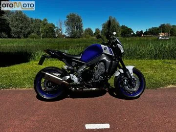 Yamaha MT-09 (2021) — foto 1