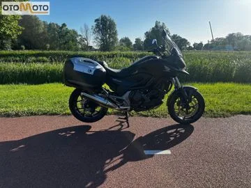 Honda NC750X (2015) — foto 1