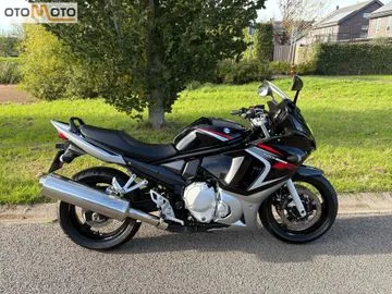 Suzuki GSX 650 (2008) — foto 1