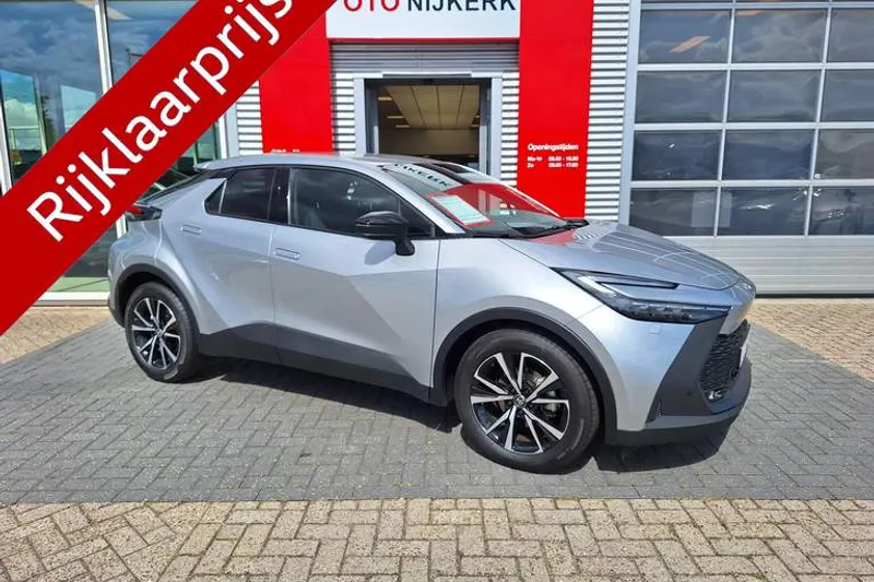 Toyota C-HR (2024)