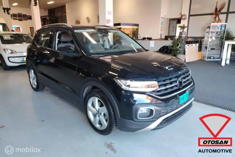 Volkswagen T-Cross (2021)