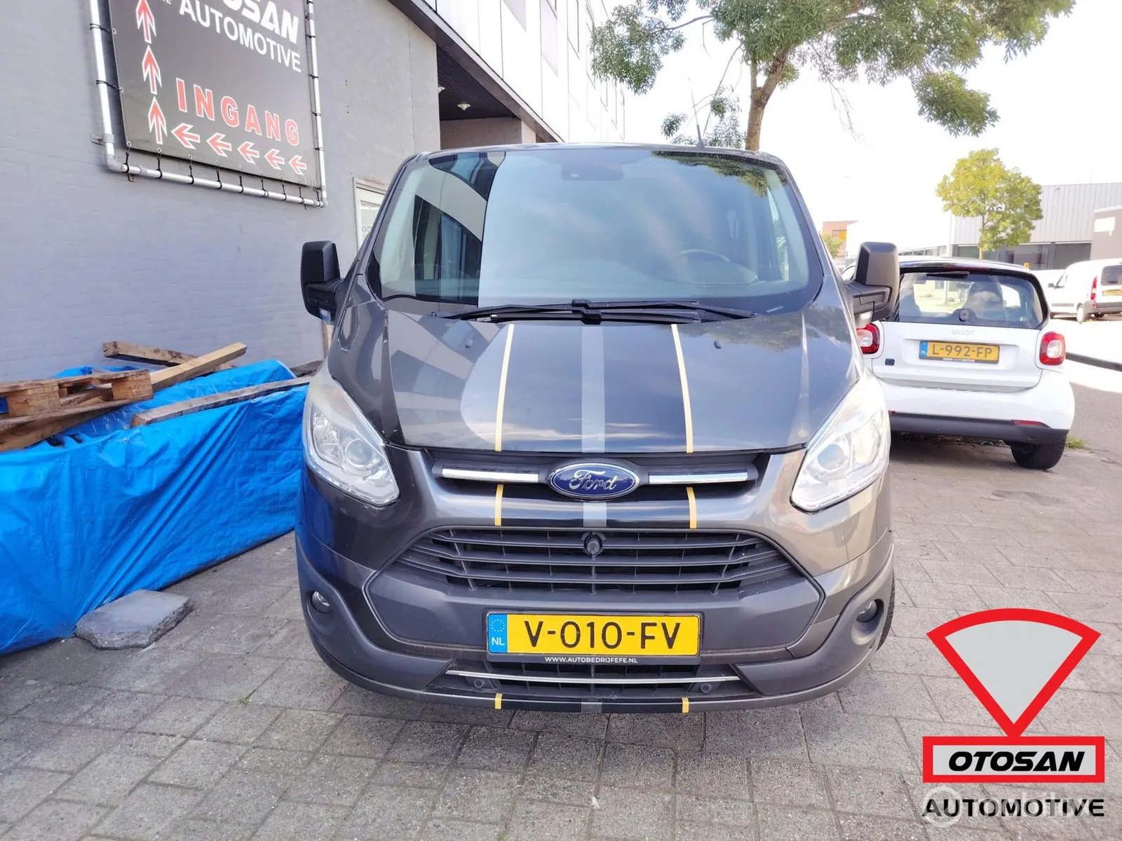 Ford Transit Custom (2017) — foto 1